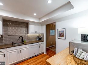 204 Camsten Court, Chesterbrook PA 19087