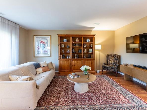 204 Camsten Court, Chesterbrook PA 19087