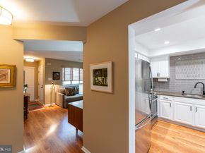 204 Camsten Court, Chesterbrook PA 19087