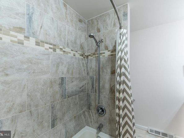 204 Camsten Court, Chesterbrook PA 19087