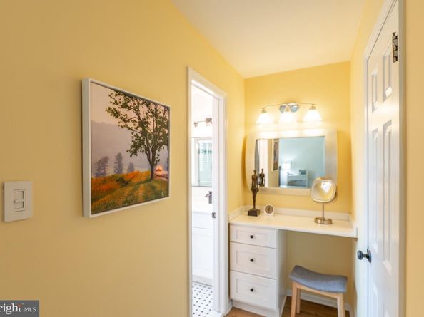 204 Camsten Court, Chesterbrook PA 19087