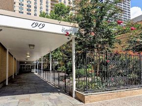 1919 Chestnut Street 2709, Philadelphia PA 19103