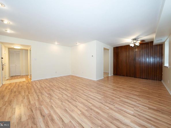 4000 Gypsy Lane 316A, Philadelphia PA 19129