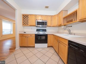 4000 Gypsy Lane 316A, Philadelphia PA 19129