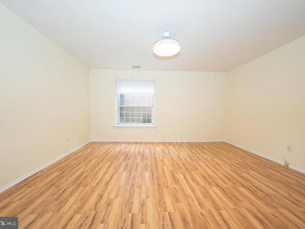 4000 Gypsy Lane 316A, Philadelphia PA 19129