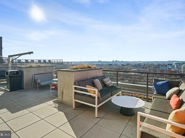 1211 Van Street SE 501, Washington DC 20003