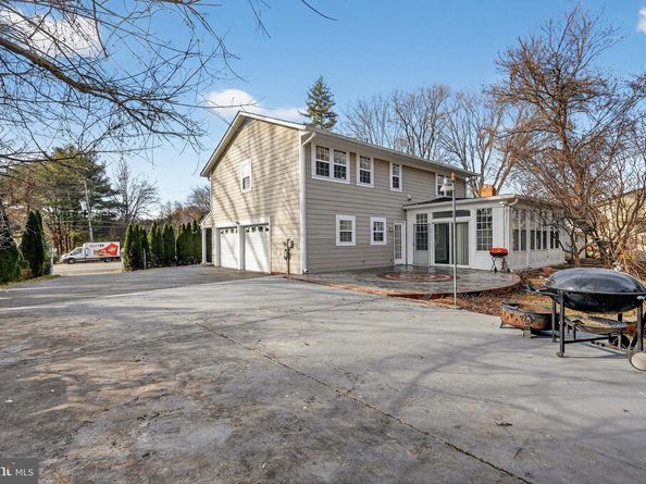 1857 Hunter Mill Road, Vienna VA 22182