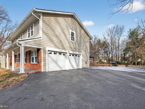 1857 Hunter Mill Road, Vienna VA 22182