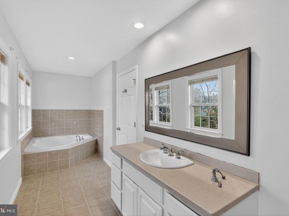 1857 Hunter Mill Road, Vienna VA 22182