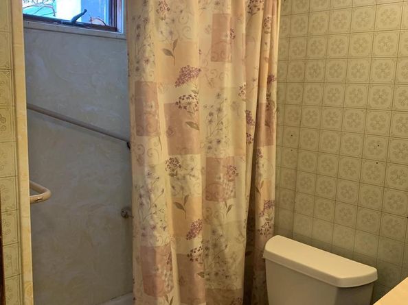 225 Washington Street, Bristol PA 19007