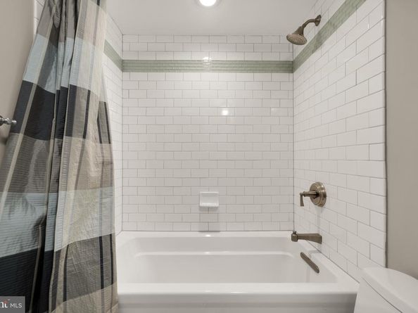 1135 6TH Street NW 1, Washington DC 20001