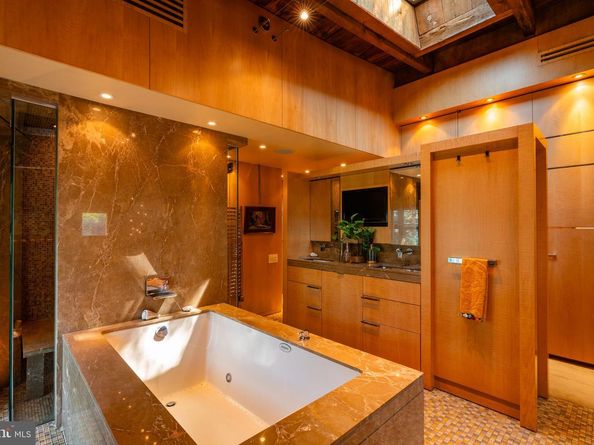 761-765 N 26TH Street, Philadelphia PA 19130