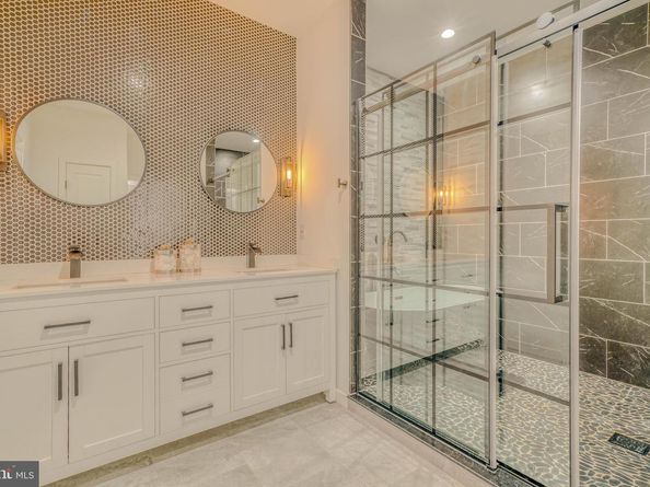 3217 Chatham Street, Philadelphia PA 19134