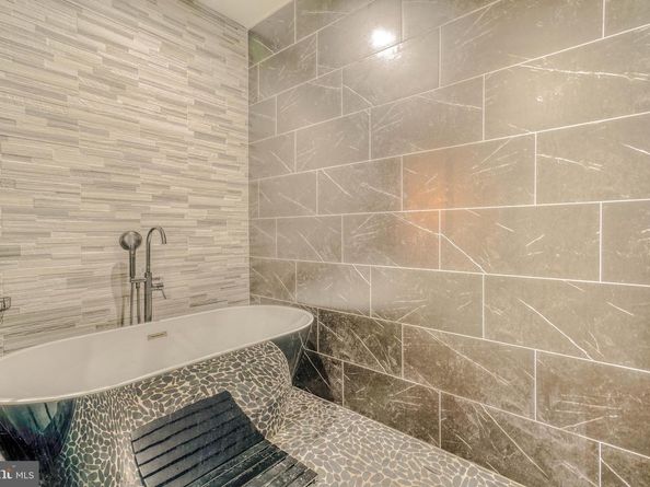 3217 Chatham Street, Philadelphia PA 19134