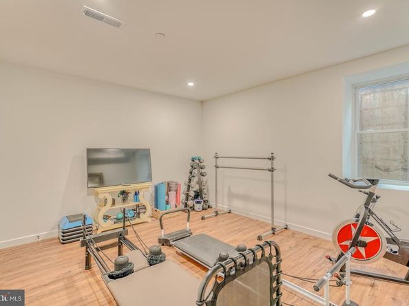 3217 Chatham Street, Philadelphia PA 19134