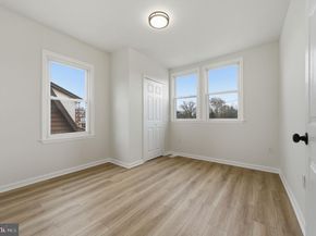 4 N Chester Pike, Glenolden PA 19036