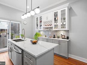 1751 S Taylor Street, Philadelphia PA 19145