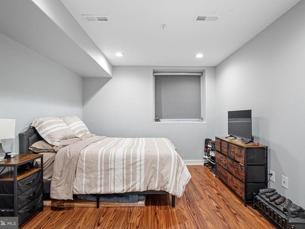 1751 S Taylor Street, Philadelphia PA 19145