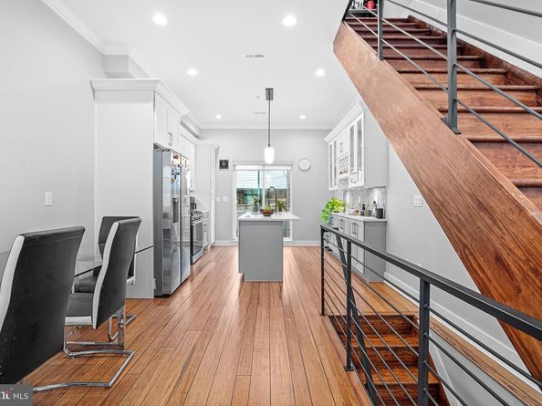 1751 S Taylor Street, Philadelphia PA 19145