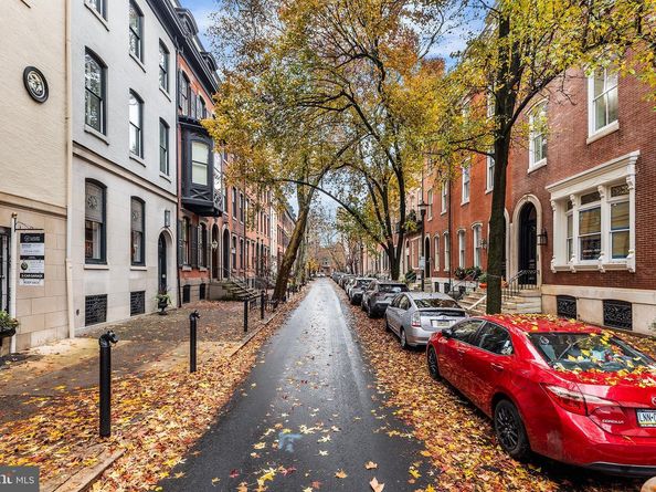 2024 Delancey Place, Philadelphia PA 19103