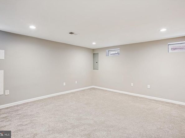 529 Foxhall Place SE, Washington DC 20032