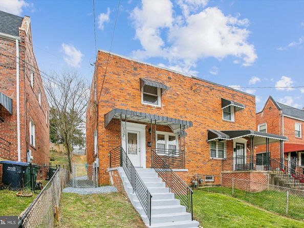 529 Foxhall Place SE, Washington DC 20032