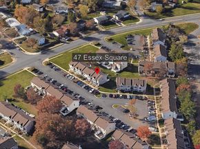 47 Essex Square, Sterling VA 20164