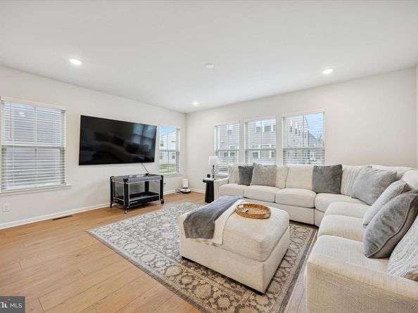 623 Liberty Ridge Road, Horsham PA 19044