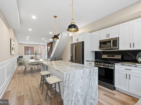 2720 Wharton Street, Philadelphia PA 19146