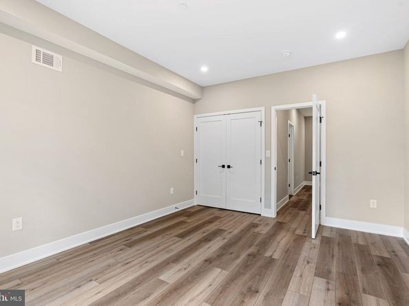 2720 Wharton Street, Philadelphia PA 19146