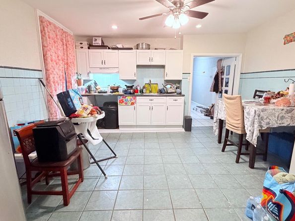 228 W Ontario Street, Philadelphia PA 19140