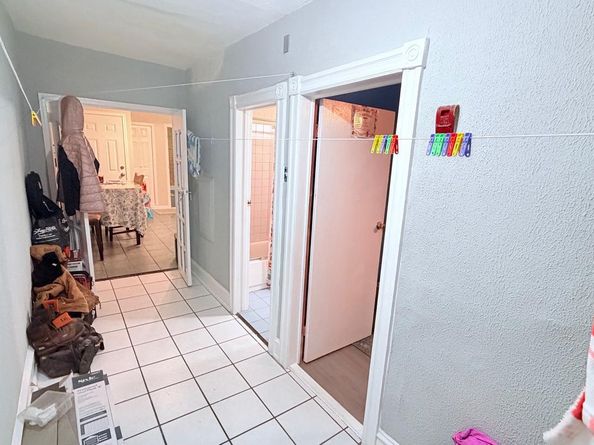 228 W Ontario Street, Philadelphia PA 19140