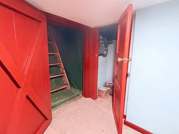 228 W Ontario Street, Philadelphia PA 19140