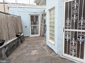 1545 W Passyunk Avenue, Philadelphia PA 19145