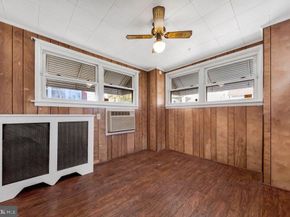 212 Heather Road, Upper Darby PA 19082