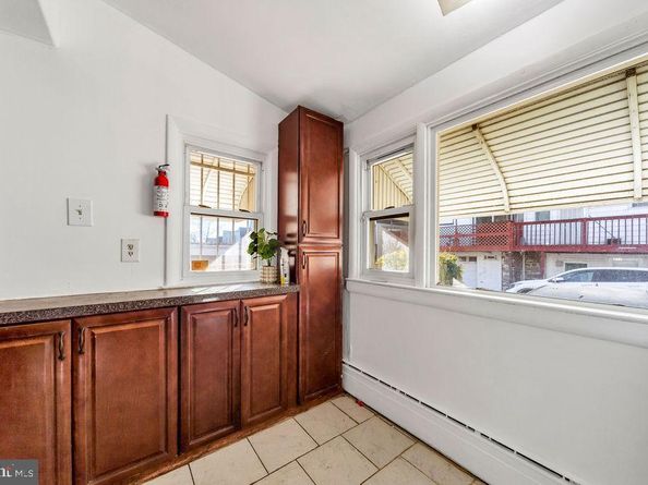 212 Heather Road, Upper Darby PA 19082