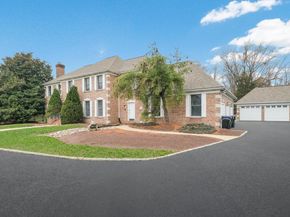 26 Breckenridge Drive, Warminster PA 18974