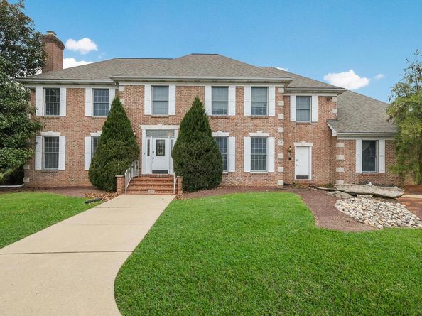 26 Breckenridge Drive, Warminster PA 18974