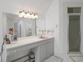 26 Breckenridge Drive, Warminster PA 18974