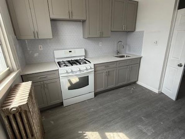 5553 Torresdale Avenue, Philadelphia PA 19124