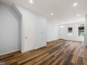 2139 N 10TH Street, Philadelphia PA 19122