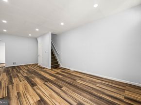 2139 N 10TH Street, Philadelphia PA 19122