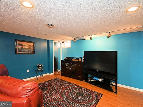 2803 Lamott Avenue, Willow Grove PA 19090