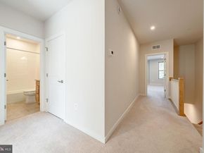 13504 Innovation Station Loop 2A, Herndon VA 20171