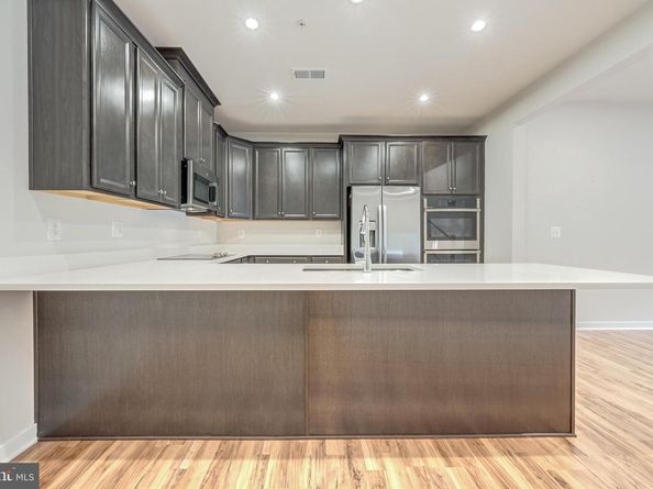 13504 Innovation Station Loop 2A, Herndon VA 20171