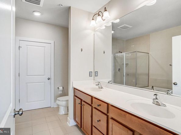 9523 Bastille Street 207, Fairfax VA 22031