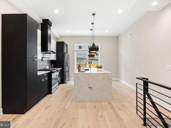 1318 S Dorrance Street, Philadelphia PA 19146