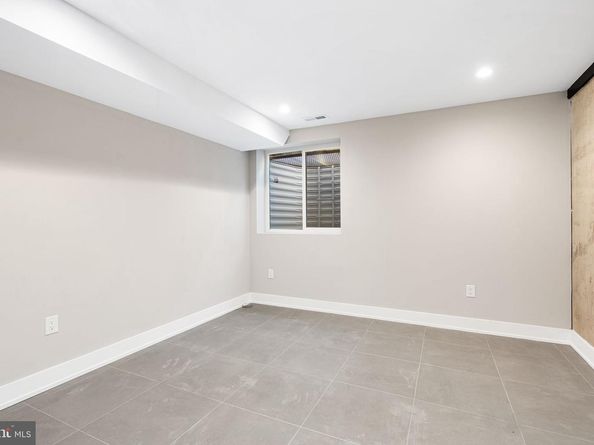 1318 S Dorrance Street, Philadelphia PA 19146