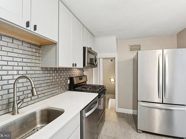 614 Wises Mill Road, Philadelphia PA 19128