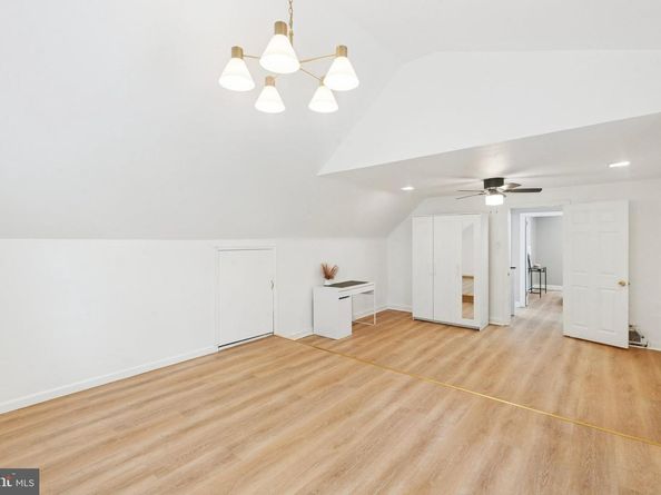 614 Wises Mill Road, Philadelphia PA 19128